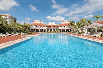 Resort Kume Island