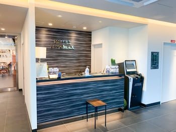 Hotel Livemax Nishinomiya