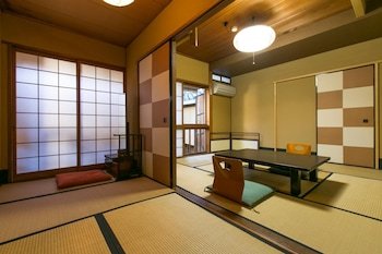 Gion Yoshi-Ima