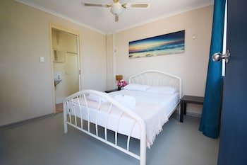 Caloundra Backpackers