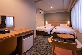 Central Hotel Takeo