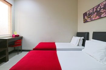 Chiaro Hotel