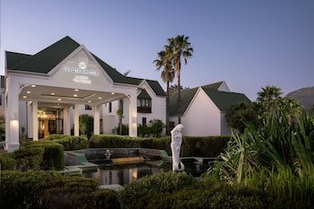 Protea Hotel George King George