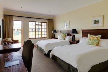Protea Hotel George King George