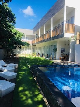 Dejavu Hotel