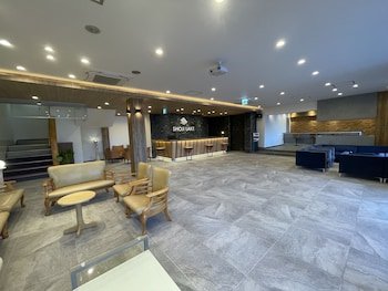 Shoji Lake Hotel