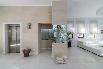 La Mer Deluxe Hotel & Spa