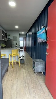 Nomada Container Hotel Panama City