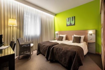 Van der Valk Hotel Waterloo