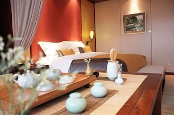 Ennova Seven-Cultivation Hotel