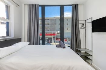 Inn & Out Express Sea Point
