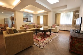 Khang Residency