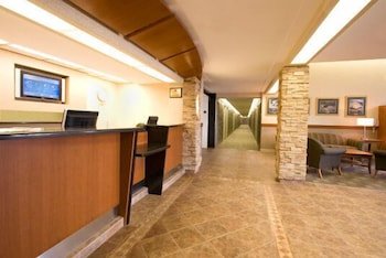 Woodlands Inn