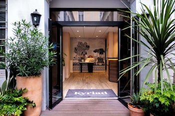 Hotel Kyriad Paris X Canal Saint Martin République