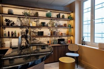Hotel Kyriad Paris X Canal Saint Martin République