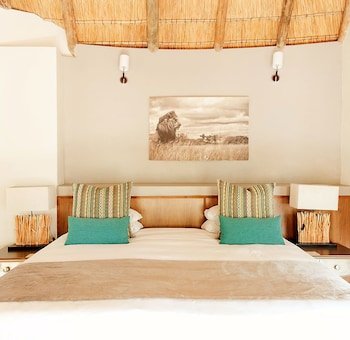 Tambuti Lodge