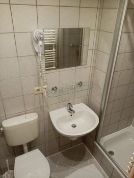 Pension & Gaststätte "Sommerfrische"