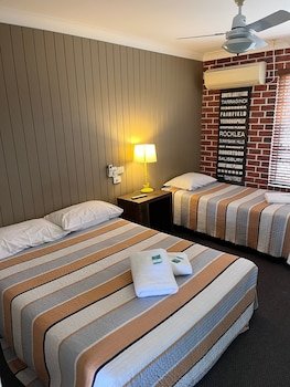 The Mullum Motel