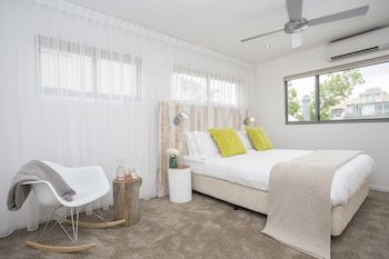 10 Hastings Boutique Motel & Cafe