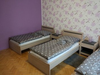 Apartments Tynska 7