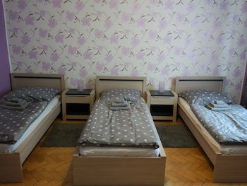 Apartments Tynska 7