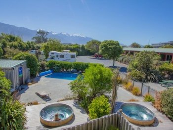 Alpine Pacific Motels & Holiday Park