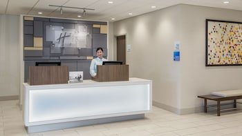 Holiday Inn Express & Suites Airdrie - Calgary North
