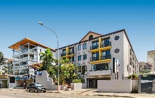 Holiday Apartments Waters Edge The Strand