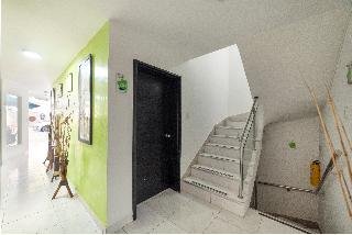 Hotel Paradise Lleras