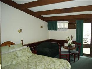 Blackheath Motor Inn