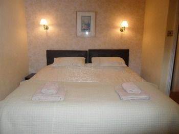 Rockingham Lodge