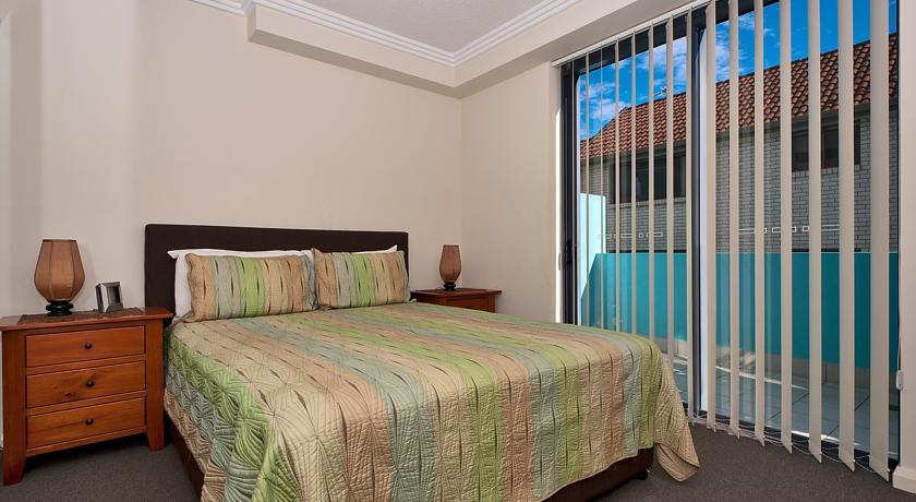 Aqualine Apartments