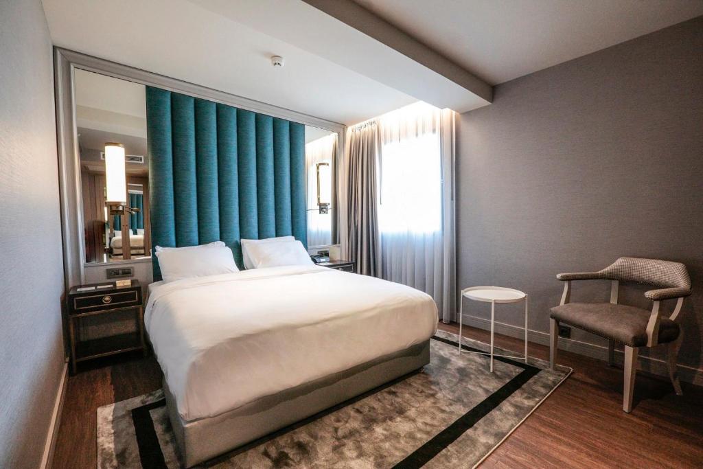 DoubleTree by Hilton Hotel Izmir Airport
