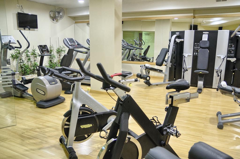 Suites Camino Real