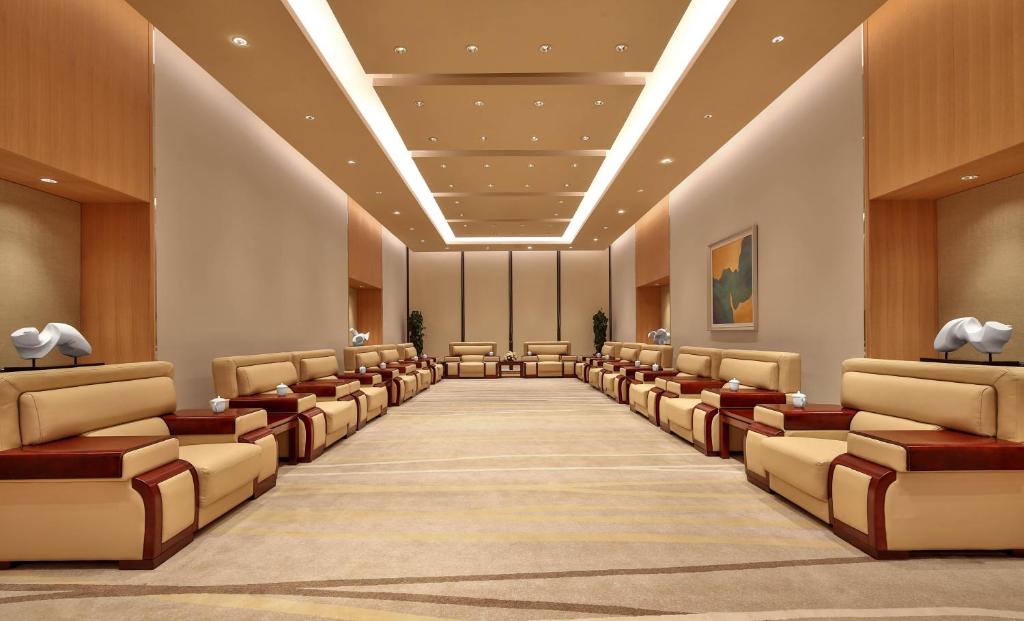 Holiday Inn Chengdu Qinhuang