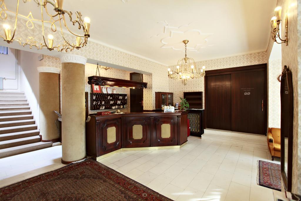 Garni Hotel Jadran