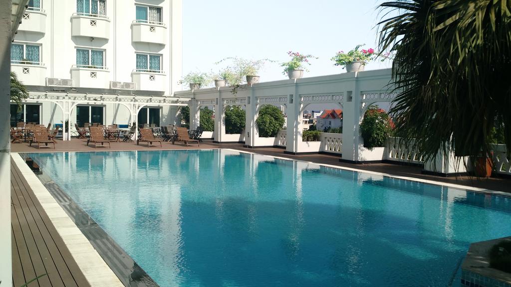 Pearl River Hotel