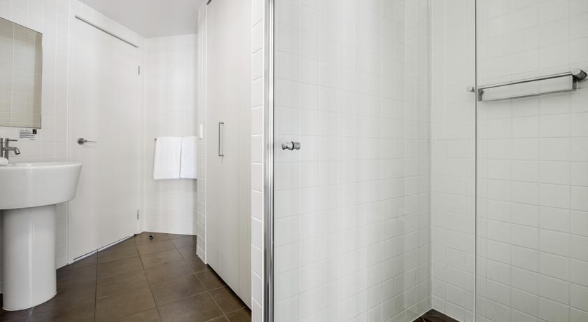 Evolution Apartment Hotel