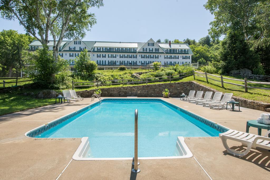 Eagle Mountain House & Golf Club