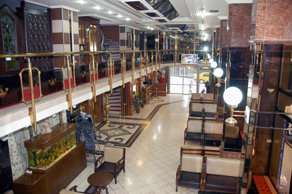 Royal Carine Hotel