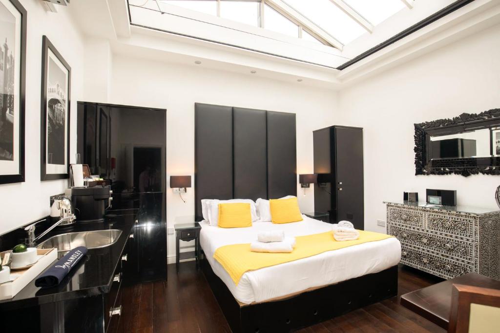 Strozzi Palace Luxury Boutique Suites