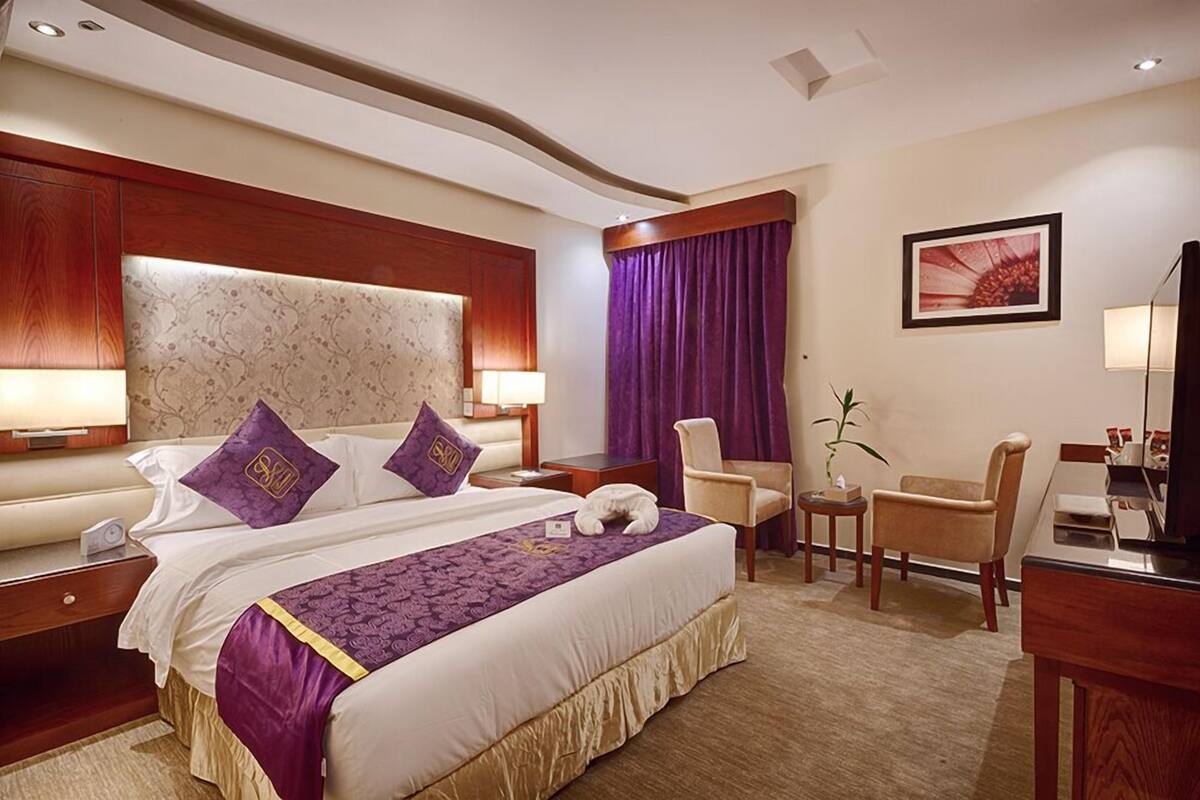 Lavona inn Hotel