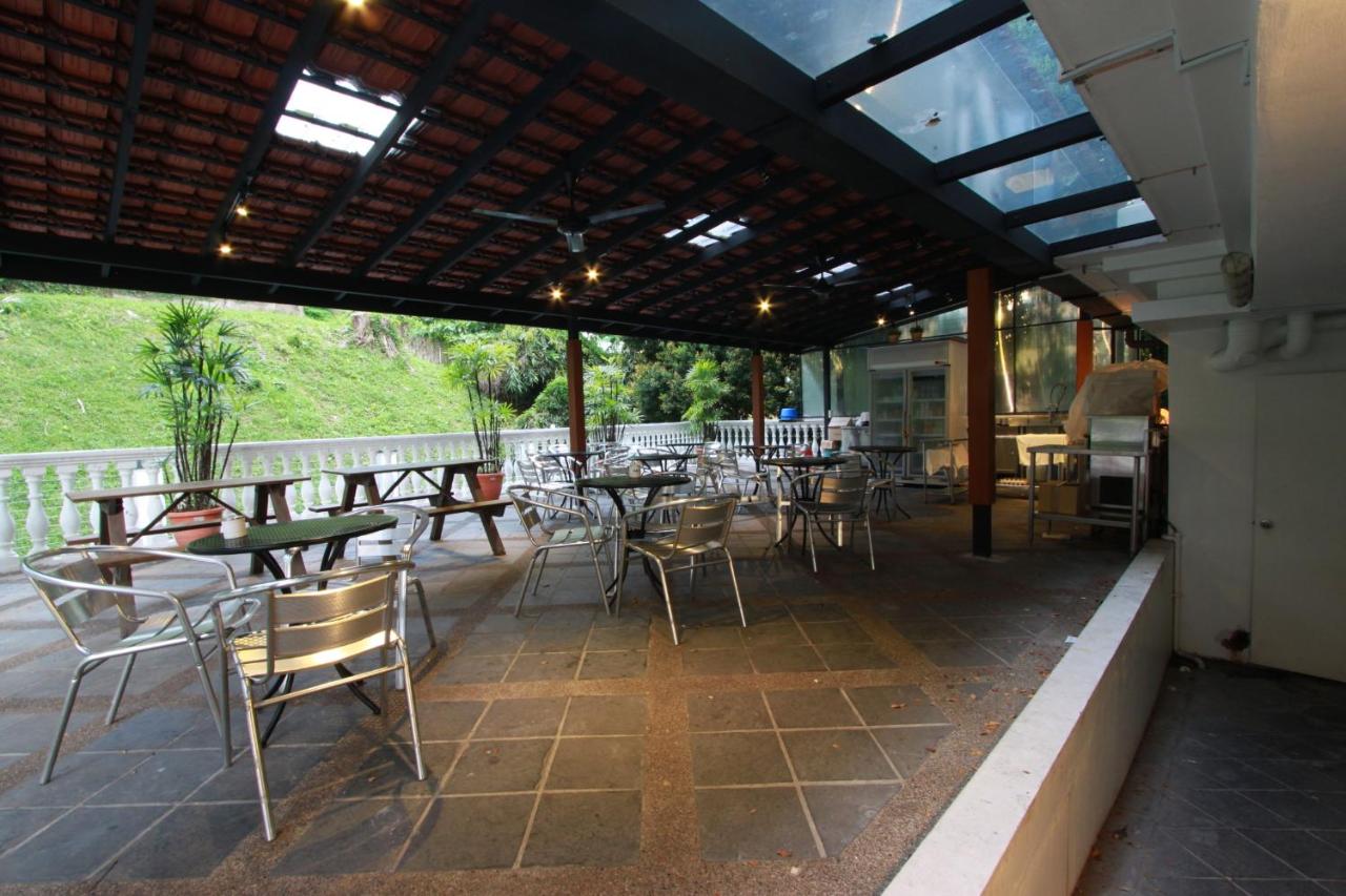 Harbour Ville Hotel