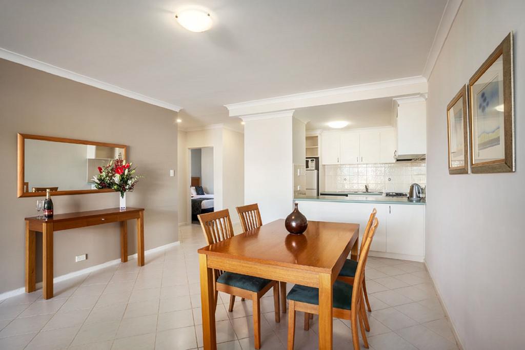 C Mandurah Resort