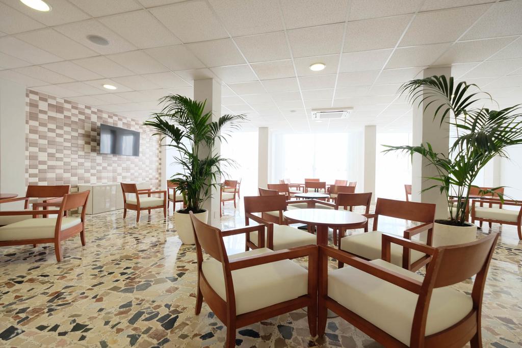 Azuline Hotel Palmanova Garden