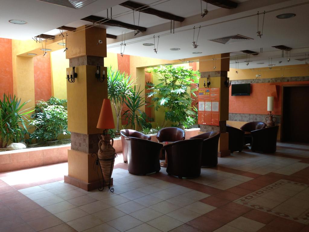 Kiparisite Hotel