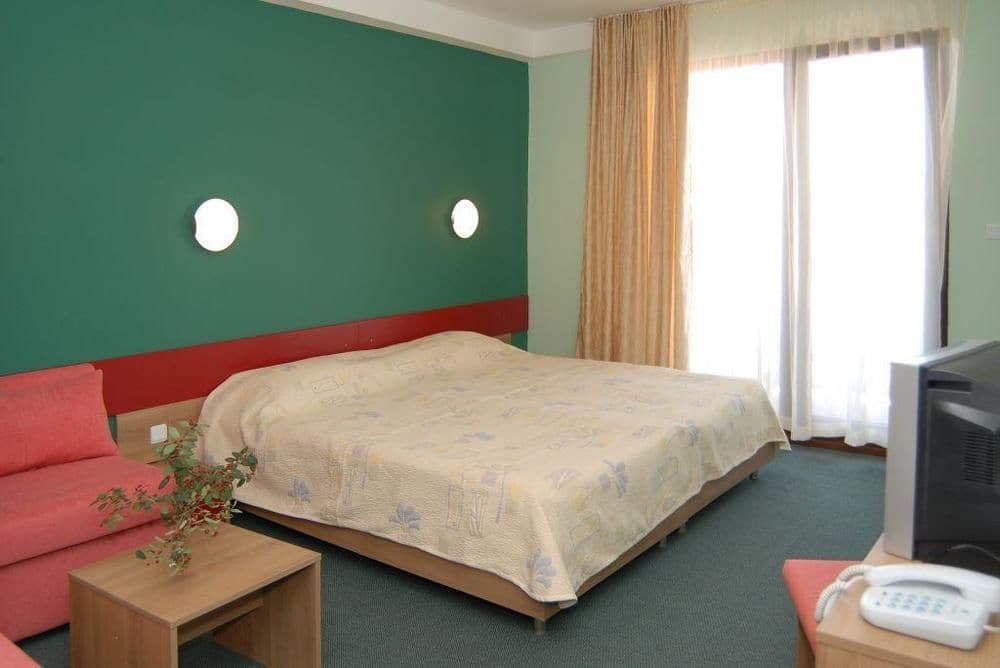 Kiparisite Hotel