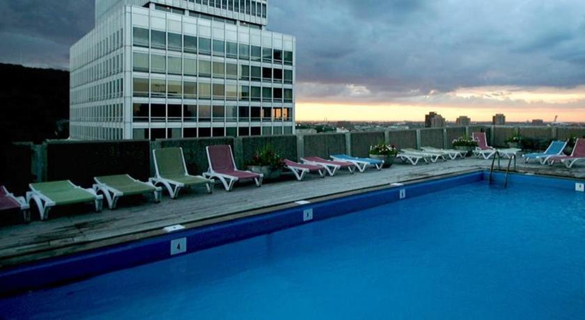 Le Cantlie Suites