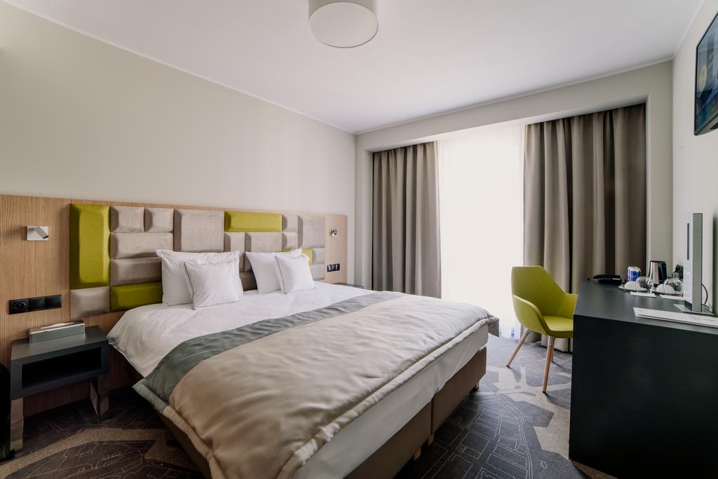 Hotel Almond Business & SPA