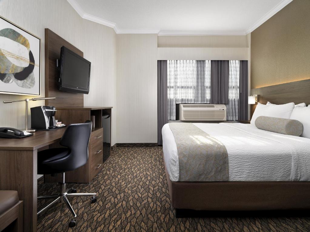 Best Western Plus Carlton Plaza Hotel